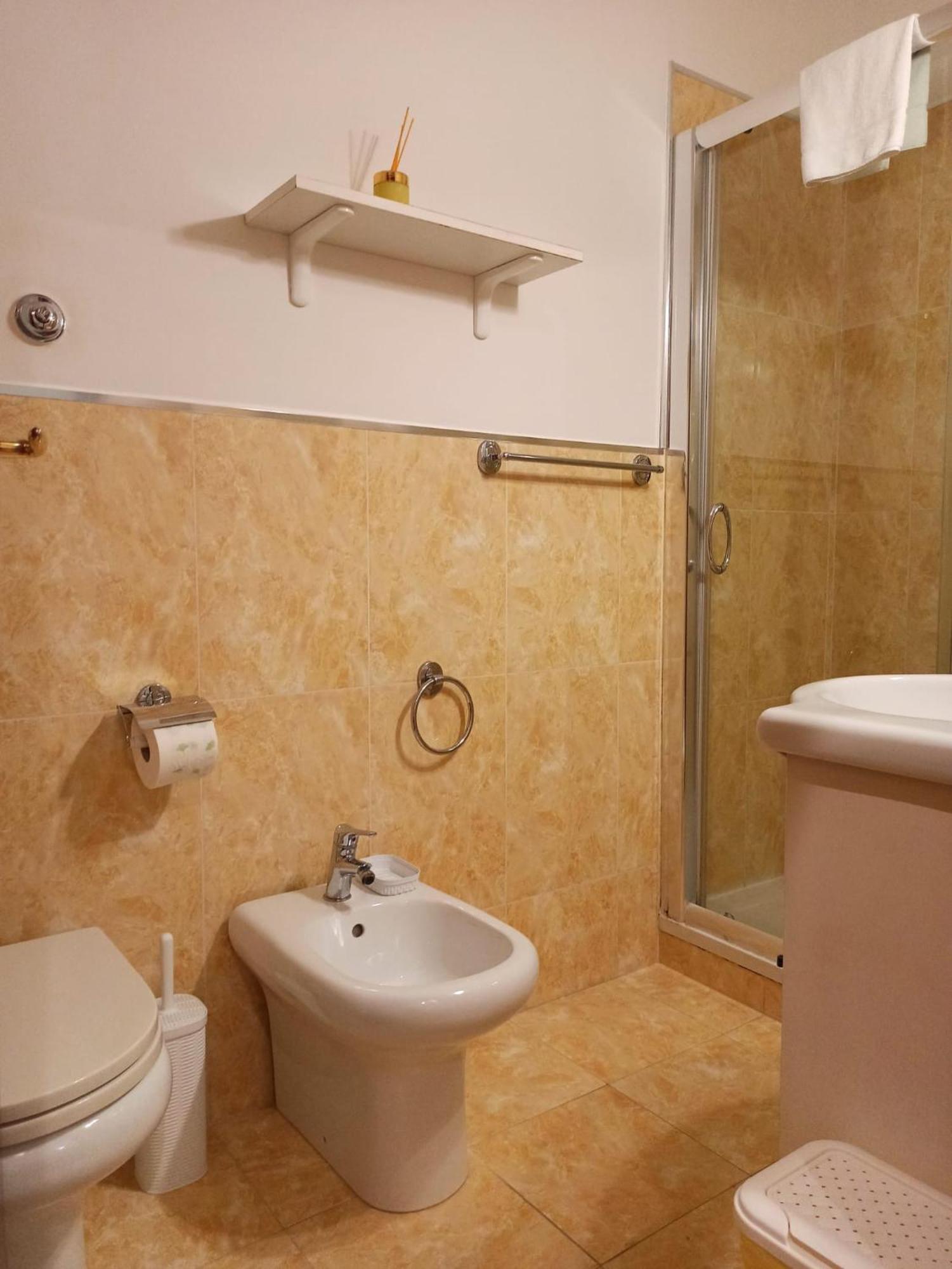 Domina Popolo Bed & Breakfast Rome Bagian luar foto